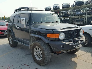 TOYOTA FJ CRUISER, 2013