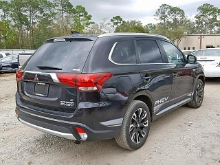 MITSUBISHI OUTLANDER SE 2017