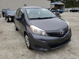 TOYOTA YARIS 2013