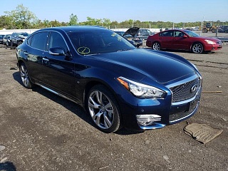 INFINITI Q70L 2017