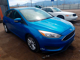 FORD FOCUS SE 2015