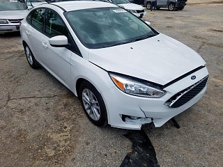 FORD FOCUS SE 2018