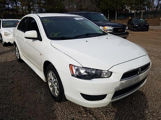 MITSUBISHI LANCER SE 2012
