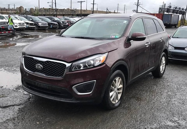 KIA SORENTO LX 2016
