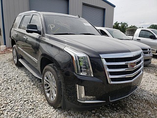 CADILLAC ESCALADE 2017