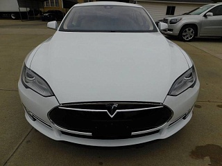 TESLA MODEL S, 2014