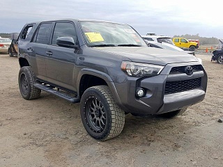 TOYOTA 4RUNNER SR5, 2016