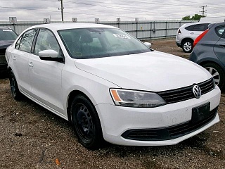 VOLKSWAGEN JETTA SE, 2014