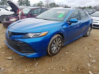 TOYOTA CAMRY LE 2020