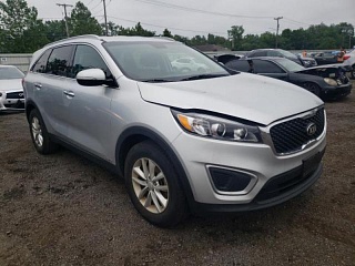 KIA SORENTO LX 2017