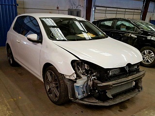 VOLKSWAGEN GOLF 2012