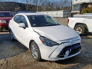 TOYOTA YARIS  2017