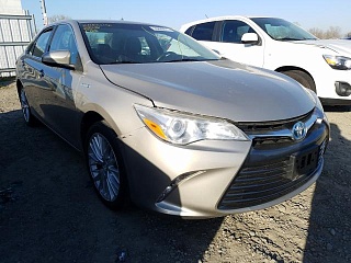 TOYOTA CAMRY HYBRID 2016
