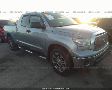 TOYOTA TUNDRA DOUBLE CAB SR5 2013