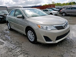 TOYOTA CAMRY L 2014