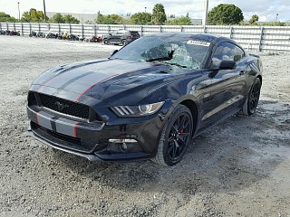 FORD MUSTANG GT