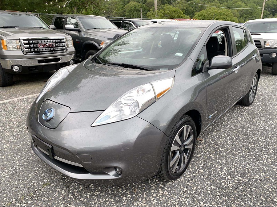 Nissan LEAF 2016