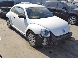 VOLKSWAGEN BEETLE 1.8T, 2016