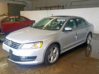  VOLKSWAGEN PASSAT SEL 