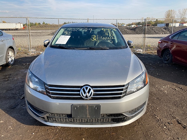 VOLKSWAGEN PASSAT WOLFSBURG EDITION 2013
