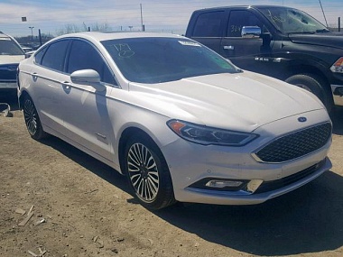 Ford Fusion Titanium HEV 2017