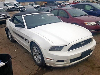 FORD MUSTANG 2013