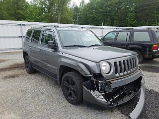 JEEP PATRIOT LATITUDE 2012