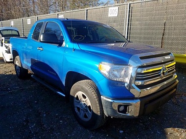 TOYOTA TUNDRA DOUBLE CAB SR/SR5 2017