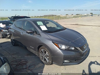 NISSAN LEAF 2018