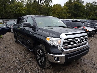 TOYOTA TUNDRA CREWMAX SR5 2016