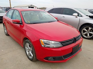 VOLKSWAGEN JETTA TDI 2012