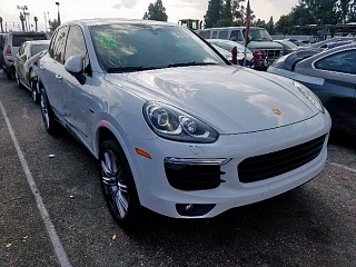 PORSCHE CAYENNE SE HYBRID, 2017