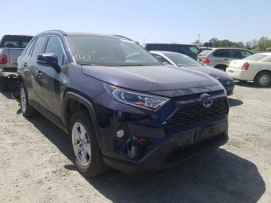 TOYOTA RAV4 XLE 2019