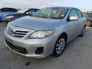 TOYOTA COROLLA BASE 2013